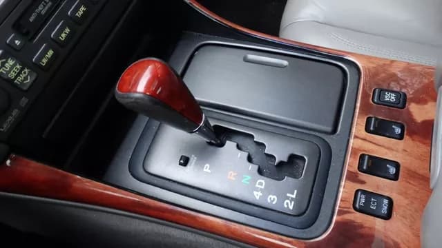 2000 Lexus Gs JDM car for sale — photo 16 of 17