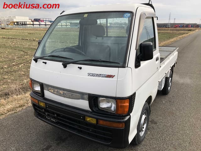1996 Daihatsu Hijet JDM car for sale — photo 2 of 22