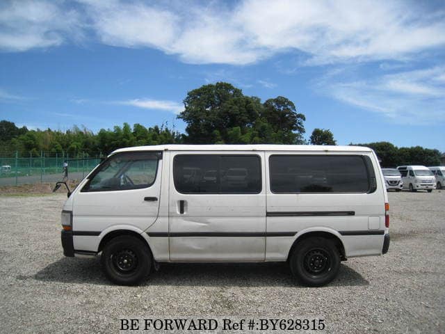 2003 Toyota HiAce JDM car for sale — photo 2 of 25