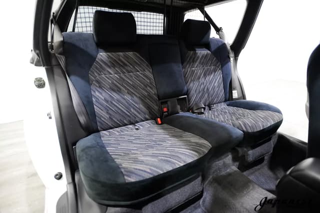 1996 Subaru Legacy JDM car for sale — photo 17 of 25