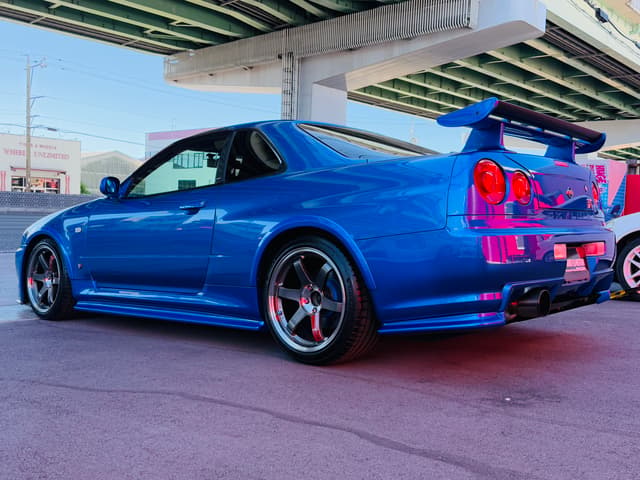 Nissan Skyline JDM car for sale — photo 20 of 25