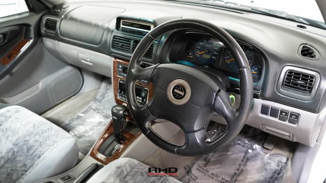 1999 Subaru Forester JDM car for sale — photo 13 of 25