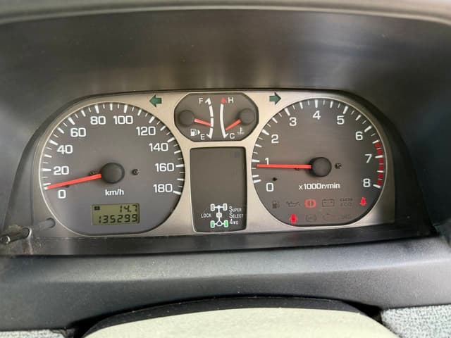 1999 Mitsubishi Pajero JDM car for sale — photo 20 of 25