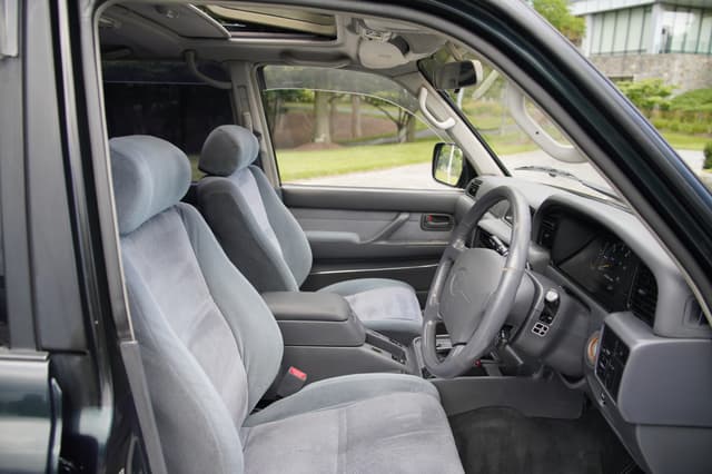 1996 Toyota Land Cruiser JDM car for sale — photo 7 of 10