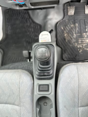 2000 Mitsubishi Minicab JDM car for sale — photo 15 of 22