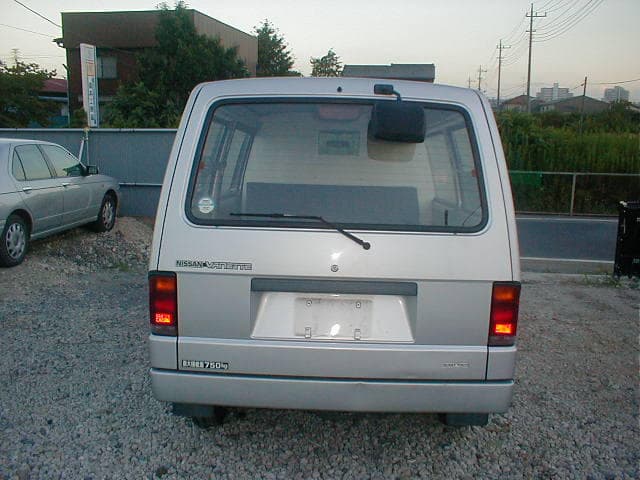 1995 Nissan Vanette JDM car for sale — photo 4 of 10