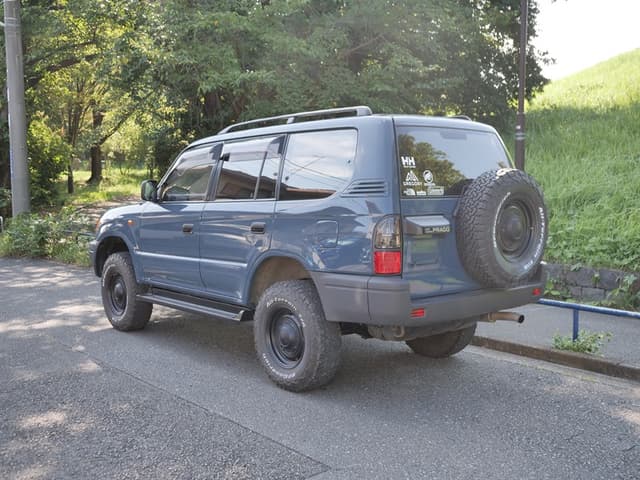 1995 Toyota Land Cruiser JDM car for sale — photo 7 of 25