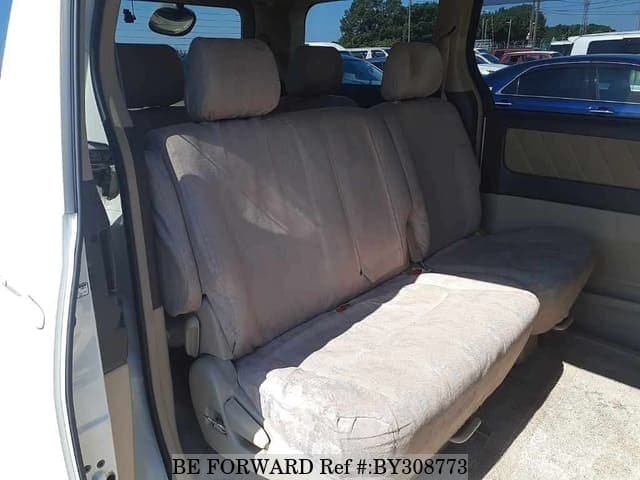 2005 Toyota Alphard JDM car for sale — photo 8 of 8