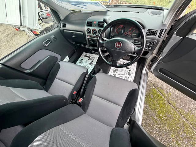2001 Honda Life JDM car for sale — photo 10 of 22