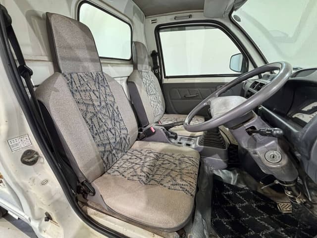 1999 Mitsubishi Minicab JDM car for sale — photo 8 of 25