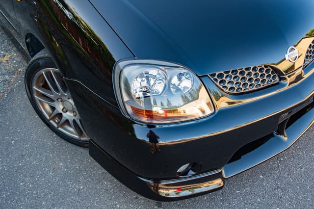 1999 Nissan Tino JDM car for sale — photo 10 of 23