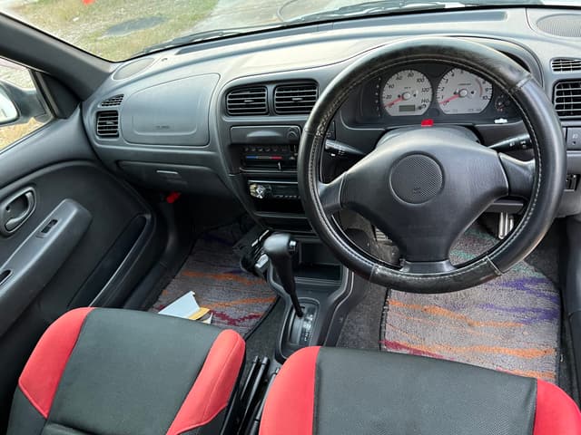 1999 Suzuki Alto JDM car for sale — photo 14 of 17