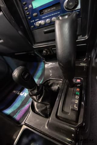 1997 Toyota Hilux Surf JDM car for sale — photo 10 of 25