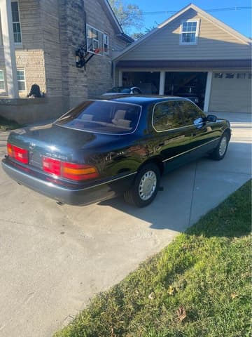1991 Toyota Celsior JDM car for sale — photo 2 of 14