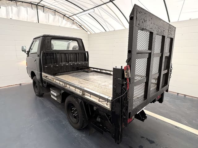 1997 Mitsubishi Delica JDM car for sale — photo 4 of 25