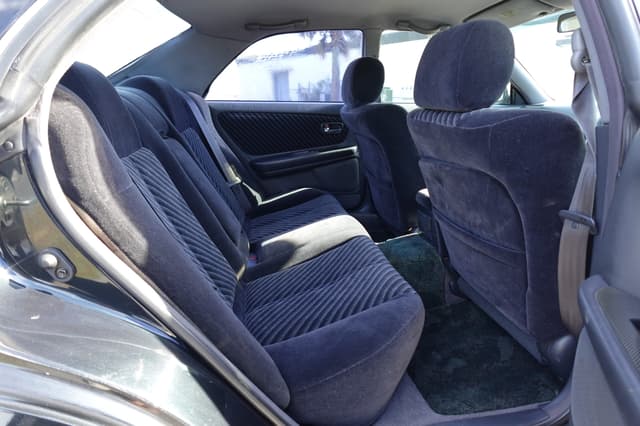 1997 Toyota Chaser JDM car for sale — photo 8 of 17