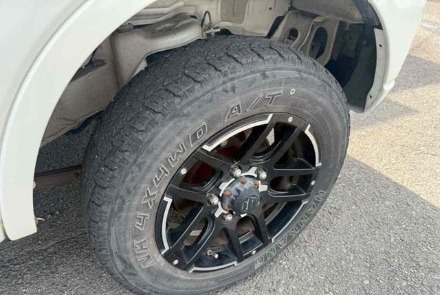 2008 Suzuki Jimny JDM car for sale — photo 20 of 25