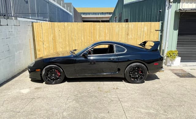 1996 Toyota Supra JDM car for sale — photo 8 of 18