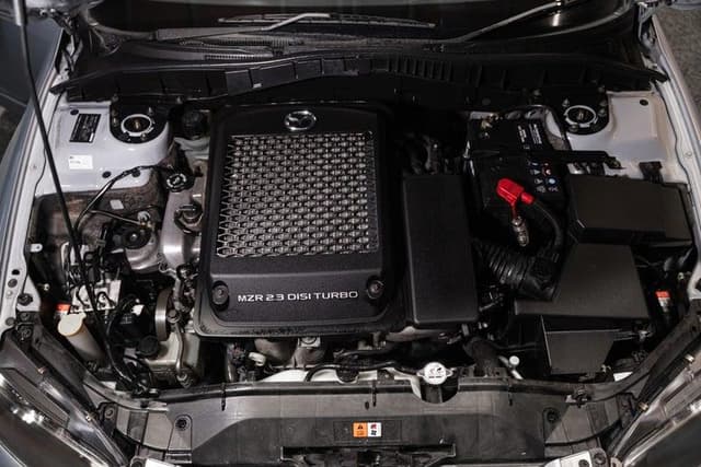 2006 Mazda Atenza JDM car for sale — photo 14 of 19