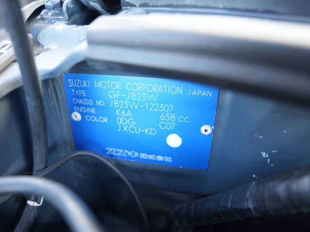 1999 Suzuki Jimny JDM car for sale — photo 13 of 19