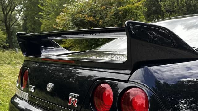 1996 Nissan Skyline JDM car for sale — photo 23 of 25