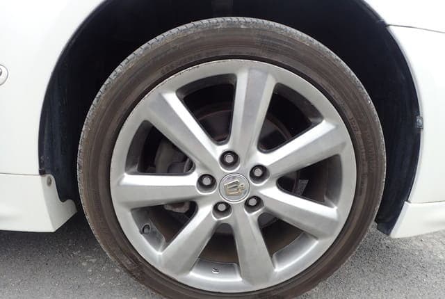 2005 Toyota Crown JDM car for sale — photo 12 of 25