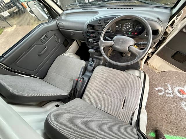 1997 Daihatsu Hijet JDM car for sale — photo 17 of 25