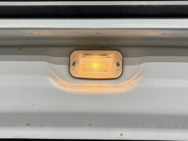 1995 Mitsubishi Minicab JDM car for sale — photo 6 of 10