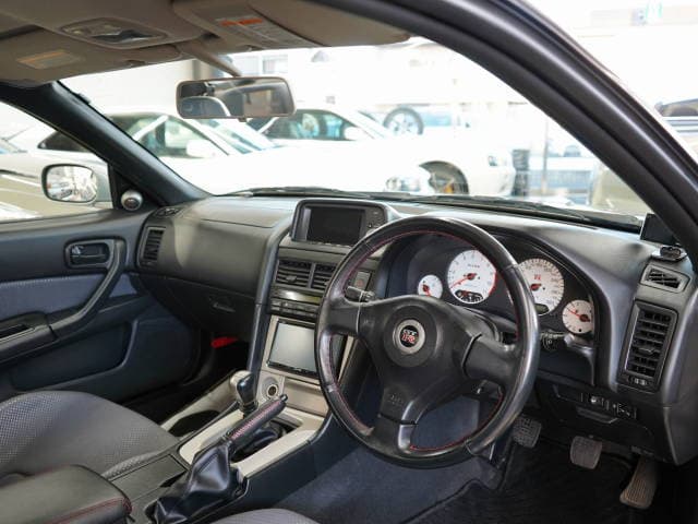 2000 Nissan Skyline JDM car for sale — photo 11 of 22