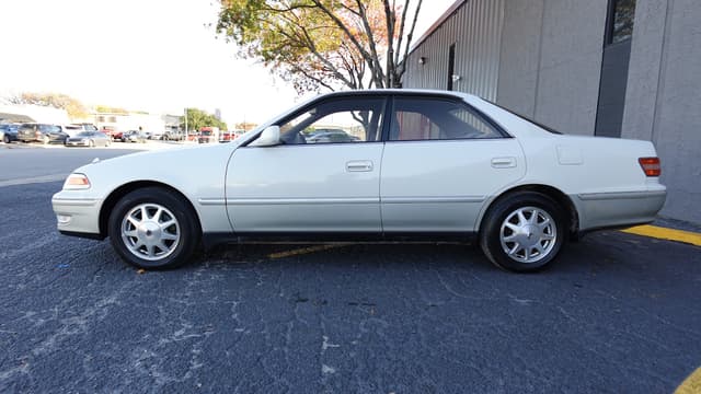 1998 Toyota Mark II JDM car for sale — photo 7 of 12