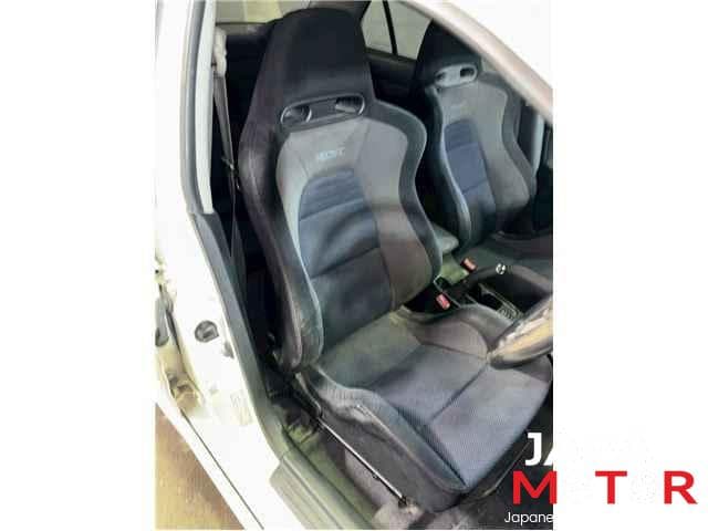 2001 Mitsubishi Lancer Evolution JDM car for sale — photo 10 of 16