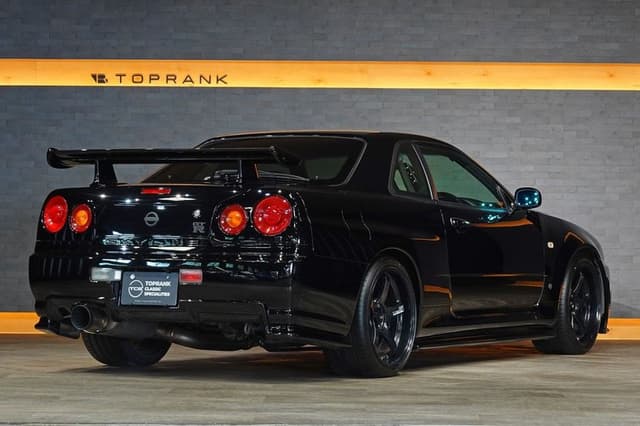 2002 Nissan Skyline JDM car for sale — photo 9 of 25