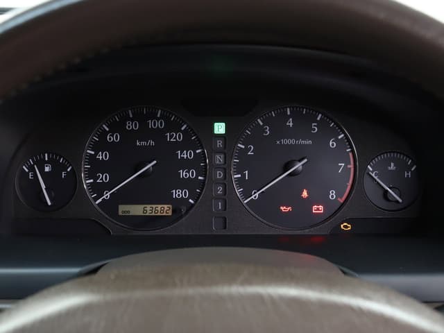 1998 Nissan Cima JDM car for sale — photo 11 of 25