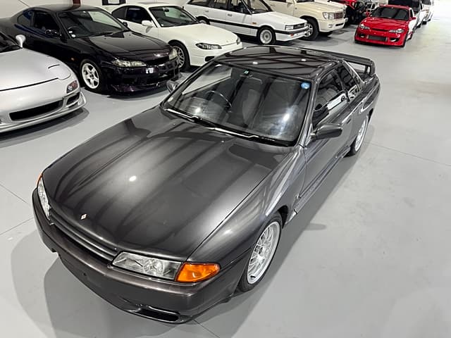 1993 Nissan Skyline JDM car for sale — photo 11 of 25