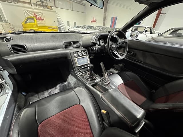 1995 Nissan Skyline JDM car for sale — photo 14 of 23