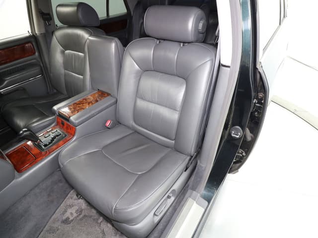 1997 Toyota Century JDM car for sale — photo 18 of 25