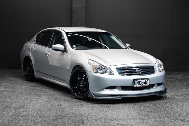 2009 Nissan Skyline JDM car for sale — photo 10 of 20