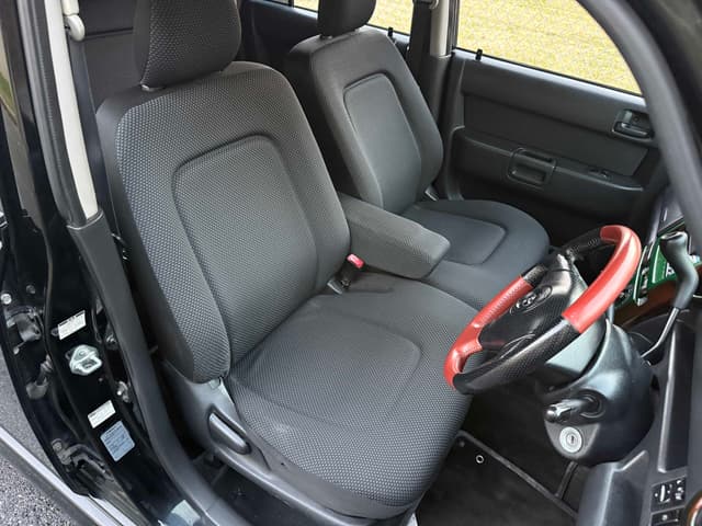 1998 Toyota JDM car for sale — photo 13 of 19