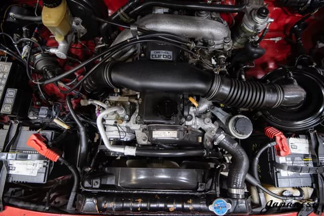 1994 Toyota Hilux Surf JDM car for sale — photo 23 of 25