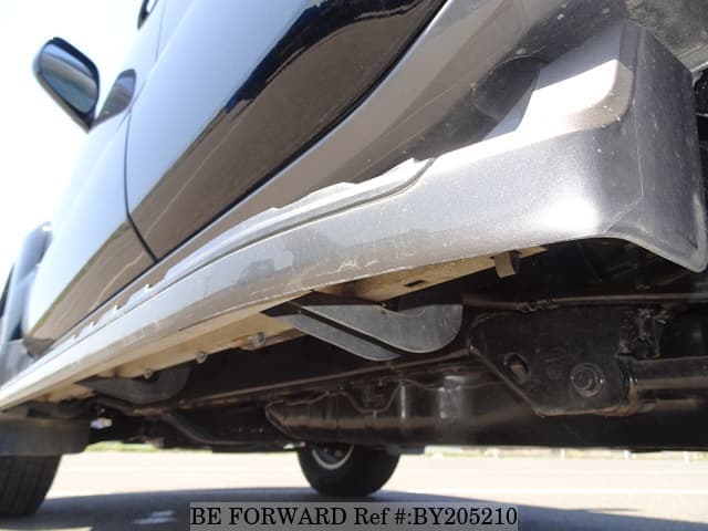 2009 Toyota Land Cruiser Prado JDM car for sale — photo 19 of 25