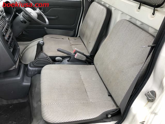 1996 Daihatsu Hijet JDM car for sale — photo 10 of 22