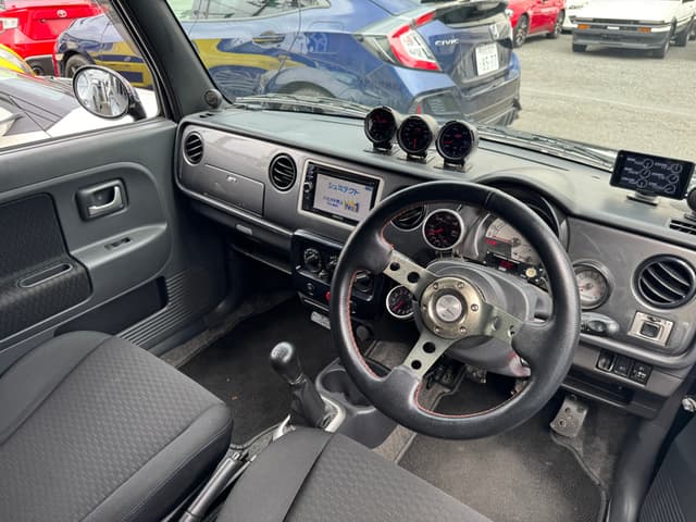 2006 Suzuki Alto Lapin JDM car for sale — photo 4 of 25