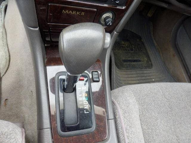 1996 Toyota Mark II JDM car for sale — photo 11 of 20