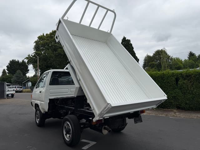 1992 Toyota Lite Ace JDM car for sale — photo 8 of 25