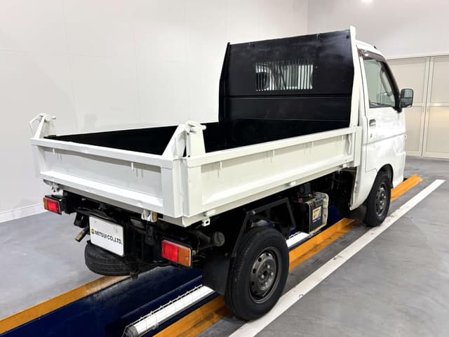 2001 Daihatsu Hijet JDM car for sale — photo 10 of 25