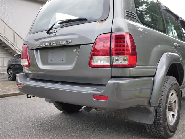 1998 Toyota Land Cruiser JDM car for sale — photo 13 of 25