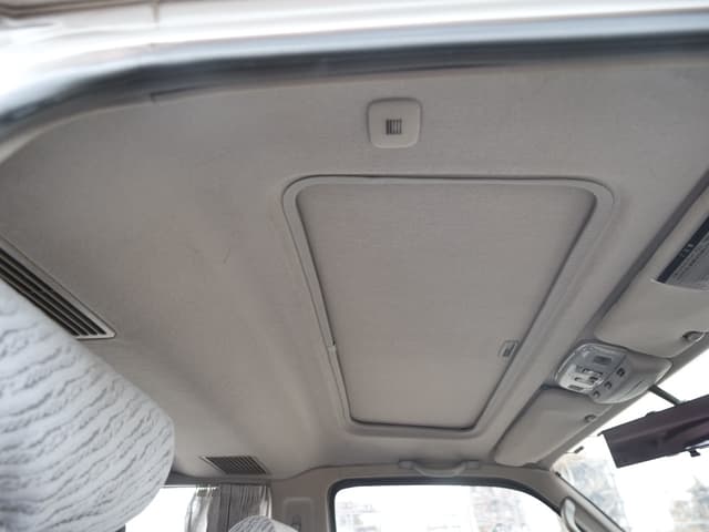 1994 Toyota HiAce JDM car for sale — photo 13 of 20