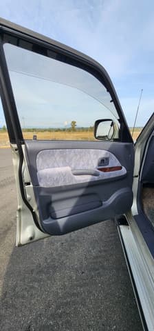 2001 Toyota Land Cruiser Prado JDM car for sale — photo 18 of 25