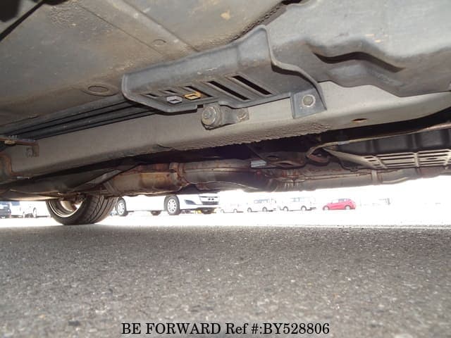 1999 Nissan Gloria JDM car for sale — photo 23 of 25