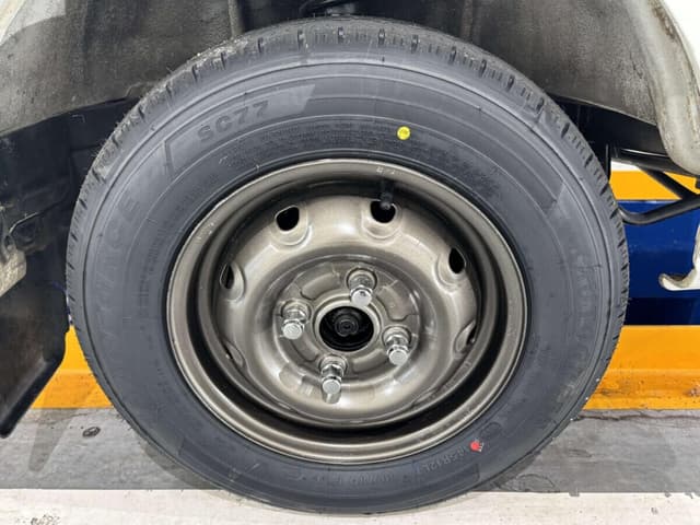1997 Suzuki Carry JDM car for sale — photo 16 of 25
